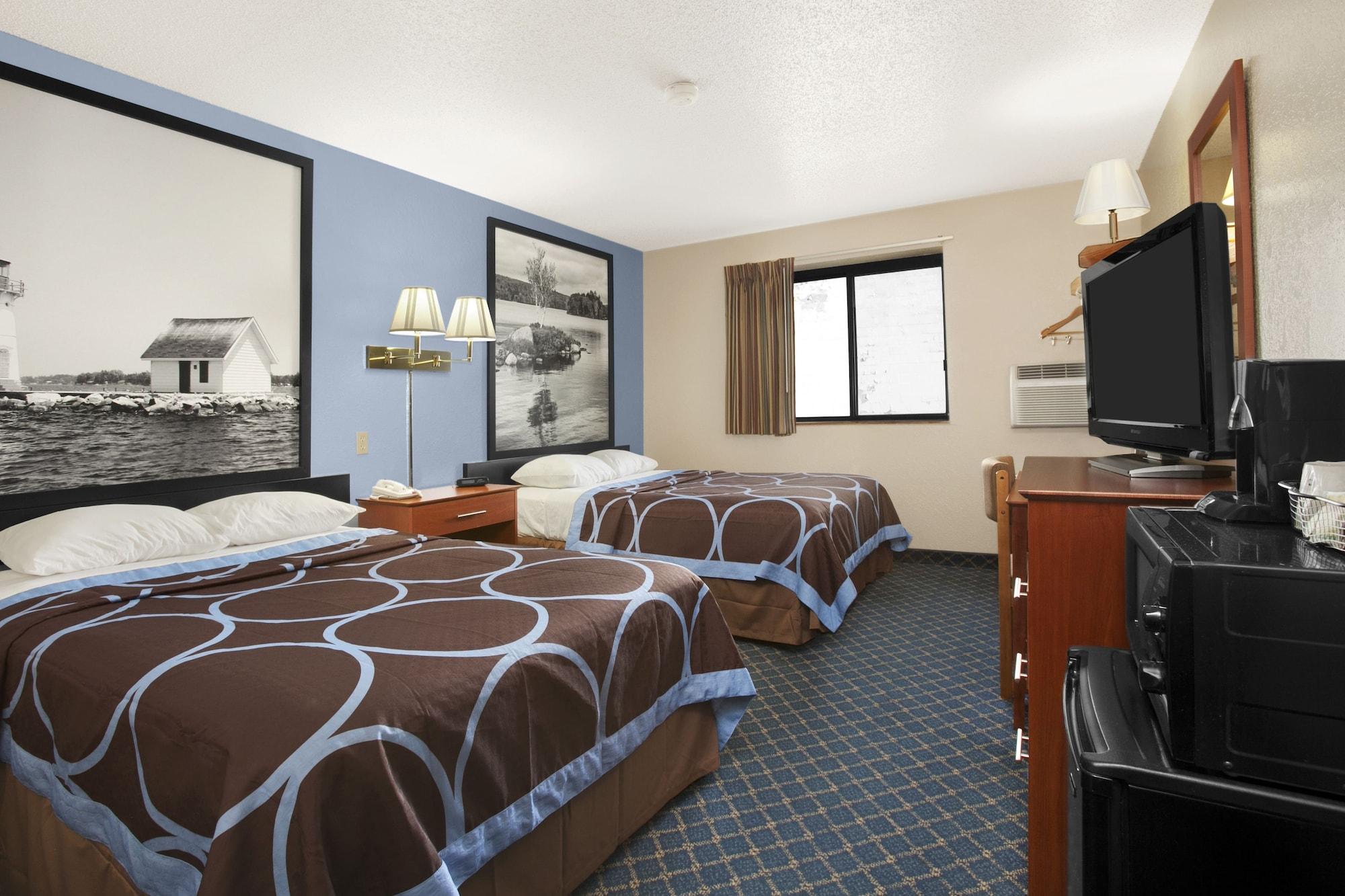 Super 8 By Wyndham Massena Ny Motel Exterior foto
